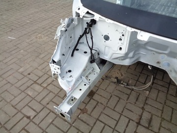 Фартук четверти лонжерона Ford Transit MK8 правый передний