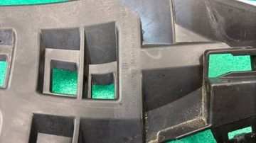 VW TAIGO 2G7 PRAVÝ DRŽÁK HALOGEN DRŽÁKY VÝZTUHA 2G7807724 PAK18/239MM