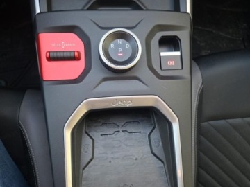 Jeep Compass II 2026 JEEP Compass First Edition 1.2 T3 mHEV FWD DCT Suv 145KM 2026, zdjęcie 9