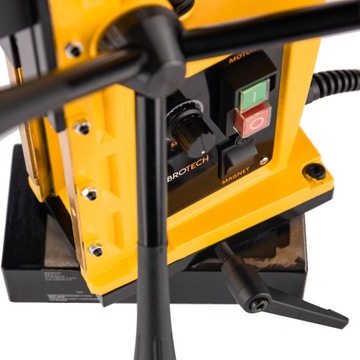 СВЕРЛИЛЬНЫЙ СТАНОК С МАГНИТНЫМ НАСТОЛОМ 2180ВТ MT3 WABROTECH WT98HD