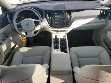 Volvo XC60 II 2025 Volvo XC 60 Core 2025 2.0l 2.0 Benzyna 247KM, zdjęcie 8