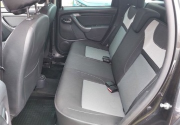 Dacia Duster I SUV Facelifting 1.2 TCe (Euro 6) 125KM 2016 Dacia Duster 1.2 TCe Outdoor 2016 1.2 Benzyna 125KM, zdjęcie 8