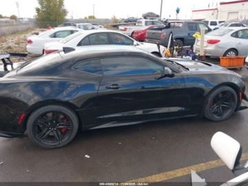 Chevrolet Camaro VI 2018 Chevrolet Camaro ZL1 2018 6.2 Benzyna 650KM, zdjęcie 6