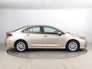 Toyota Corolla XII Sedan 1.5 VVT-i 125KM 2022 Toyota Corolla 1.5 VVT-i, Salon Polska, zdjęcie 5