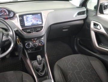 Peugeot 2008 I SUV 1.2 PureTech 82KM 2015 Peugeot 2008 1.2 PureTech, Serwis ASO, Klima, zdjęcie 7