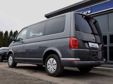 Volkswagen Caravelle T5 Caravelle Facelifting długi rozstaw osi 2.0 TDI 140KM 2013 Volkswagen Caravelle 9cio osobowa_HAK 2.0 Diesel 141KM, zdjęcie 1