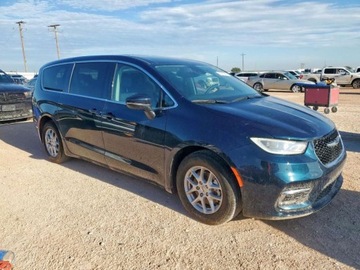 Chrysler Pacifica II 2023 Chrysler Pacifica Touring L 2023 3.6l 3.6 Benzyna 287KM, zdjęcie 4