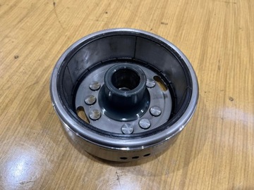 HONDA VF 750 F МАГНИТНОЕ КОЛЕСО