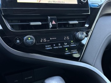 Toyota Camry IX Sedan 2.5 Hybrid Dynamic Force 218KM 2022 Toyota Camry 2.5 Hybrid 218KM CVT Executive l Salo, zdjęcie 23