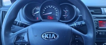 Kia Rio III Hatchback 3d 1.2 DOHC CVVT 85KM 2014 Kia Rio Kia Rio 1.2 Attract 1.2 Benzyna 85KM, zdjęcie 14