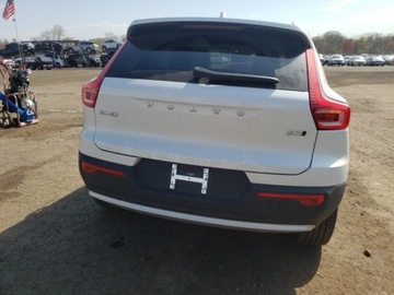 Volvo XC40 2025 Volvo XC 40 Plus 2025 2.0l 2.0 Benzyna 247KM, zdjęcie 2