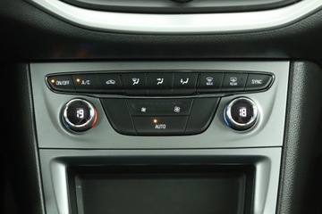 Opel Astra K Sports Tourer 1.6 CDTI 110KM 2018 Opel Astra 1.6 CDTI, Salon Polska, Serwis ASO, zdjęcie 11