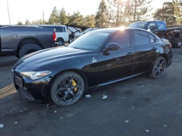 Alfa Romeo Giulia II Sedan 2.0 TBi 280KM 2019 Alfa Romeo Giulia 2019 Alfa Romeo Giulia TI 2.0 Benzyna 280KM, zdjęcie 1