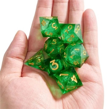 ŚLAD MAGII ZESTAW 7 PŁYNNYCH KOSTEK KOŚCI RPG
