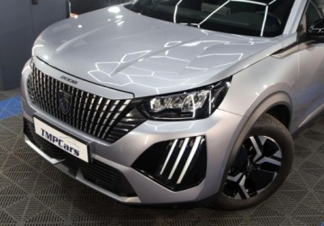 Peugeot 2008 II SUV Facelifting 1.2 PureTech 130KM 2024 Peugeot 2008 LIFT_Polski salon_Benzyna_ 1.2 Benzyna 130KM, zdjęcie 36