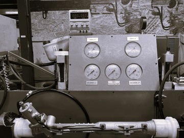 РУЛЕВОЙ ШЕСТЕРЕНЬ RENAULT LAGUNA III ДАТЧИК КОЛЕСНОЙ ШЕСТЕРНИ НОВАЯ ПРОКЛАДКА