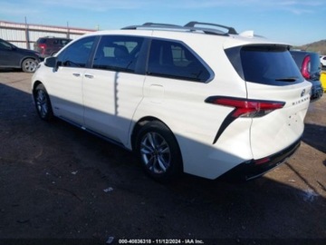 Toyota Sienna III 2021 Toyota Sienna 2021r., LIMITED, od ubezpieczalni 2.5 Benzyna 189KM, zdjęcie 4