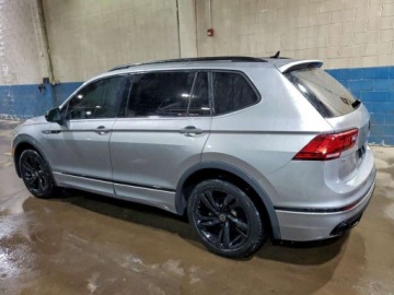 Volkswagen Tiguan II 2023 Volkswagen Tiguan Se R-Line Black 2023 2.0 Benzyna 184KM, zdjęcie 1
