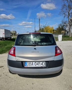 Renault Megane II Sedan 1.6 i 16V 115KM 2004 Renault Megane Renault Megane 1.6 Benzyna 115KM, zdjęcie 5
