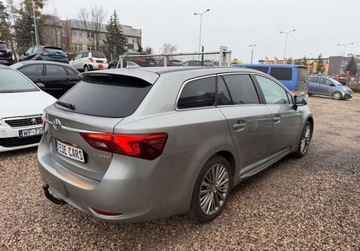 Toyota Avensis III Wagon Facelifting 2015 1.8 Valvematic 147KM 2017 Toyota Avensis 1.8 Benzyna 147KM, zdjęcie 4