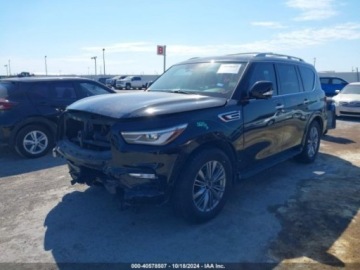 Infiniti 2021 Infiniti QX80 Luxe, 2021r., 4x4, 5.6L 5.6 Benzyna 400KM, zdjęcie 1