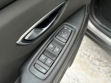 Renault Grand Scenic III 1.2 Energy TCe 130KM 2017 Renault Grand Scenic 1.2 TCe 130 KM 7 foteli, zdjęcie 9