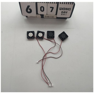 МИНИ-ОХЛАЖДАЮЩИЙ БЕСШУМНЫЙ ВЕНТИЛЯТОР DC12V 0,08A ДЛЯ НОУТБУКА 3D-ПРИНТЕР DVR 4 ШТ.