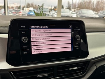 Volkswagen T-Roc I SUV Facelifting 1.5 TSI ACT 150KM 2023 Volkswagen T-Roc Life / ACC / Kamera cofania / Asy, zdjęcie 28