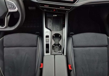 Volkswagen Passat B8 Variant Facelifting 2.0 TDI SCR 150KM 2024 Volkswagen Passat Elegance 2.0TDI 150KM DSG Gwarancja Matrix ACC Kamera Ha, zdjęcie 22