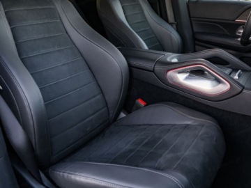 Mercedes GLE V167 SUV Facelifting 2.0 300d 269KM 2025 GLE Coupe 300 d 4-Matic AMG Line 2.0 (269KM) 2025, zdjęcie 4