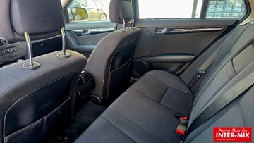 Mercedes Klasa C W204 2007 Mercedes-Benz Klasa C 220CDI 170 km niski przebieg 2.1 Diesel 170KM, zdjęcie 26