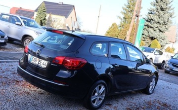 Opel Astra J Sports Tourer Facelifting 1.6 CDTI ecoFLEX 110KM 2015 Opel Astra Czujniki cofania, Tempomat , Klimatyzacja, El. szyby, ZADBANY., zdjęcie 2
