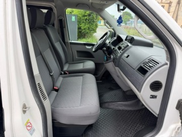 Volkswagen Caravelle T5 Caravelle Facelifting długi rozstaw osi 2.0 TDI 84KM 2014 Volkswagen Transporter 2.0 TDI 9-Osobowy, zdjęcie 13