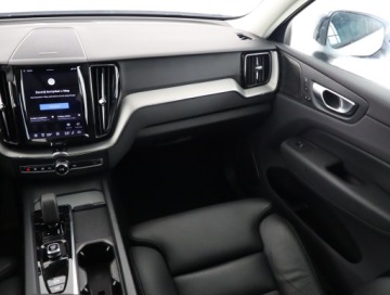 Volvo XC60 II 2023 Volvo XC60 B4, Serwis ASO, Automat, Skóra, Navi, zdjęcie 7