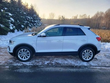 Volkswagen T-Roc I SUV Facelifting 1.0 TSI 110KM 2023 Volkswagen T-Roc 1.0 TSI 202 Benzyna 110KM, zdjęcie 1