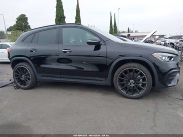 Mercedes GLA II 2023 Mercedes-Benz GLA 2023r., 4x4, 2.0L 2.0 Benzyna 221KM, zdjęcie 4