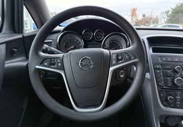 Opel Astra J Sports Tourer Facelifting 1.6 Twinport ECOTEC 115KM 2013 Opel Astra 1 wlasciciel, auto bezwypadkowy, NISKI POTWIERDZONY PRZEBIEG, zdjęcie 8