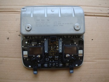 HYUNDAI IX35 LAMPA POLSTROVÁNÍ + SKŘÍŇKA