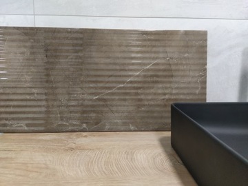 Płytki ścienne hiszpańskie Anubis Brown 31,6x63,2