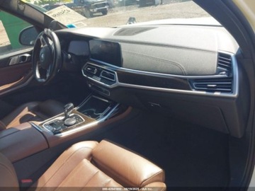 BMW X7 2021 BMW X7 xDrive40i 2021 3.0l 3.0 Benzyna 335KM, zdjęcie 9