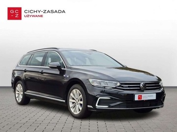 Volkswagen Passat B8 GTE Variant Facelifting 1.4 TSI Plug-In-Hybrid 218KM 2021 Volkswagen Passat Variant GTE ASO 1.4TSI 218KM bezwyp. pakiety AppConnect, zdjęcie 6