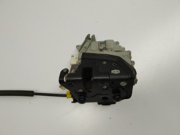 MACAN AUDI A4 B8 A5 TT Q5 ZÁMEK DVEŘE PŘEDNÍ PRAVÝ