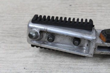 SUZUKI VL800 VOLUSIA INTRUDER SET ПОДНОГКА ЛЕВАЯ ПЕРЕДНЯЯ