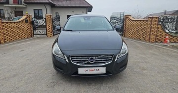 Volvo S60 II Sedan 1.6 D2 115KM 2012 Volvo S60 Volvo S60 D2