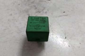 RELÉ CITROEN C5 II BREAK (RE_) 12V35A03531 2.0L DIESEL 80KW 2002