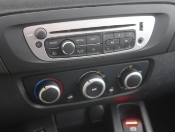 Renault Scenic III XMOD Energy TCe 115KM 2016 Renault Scenic 1.2 TCe, Klima, Tempomat, zdjęcie 11