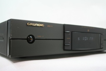 GRUNDIG CL-T6 Тюнер City Line |RDS|