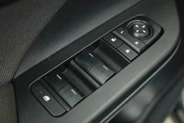 Toyota C-HR II 2024 Toyota C-HR 1.8 Hybrid, Salon Polska, Serwis ASO, zdjęcie 16