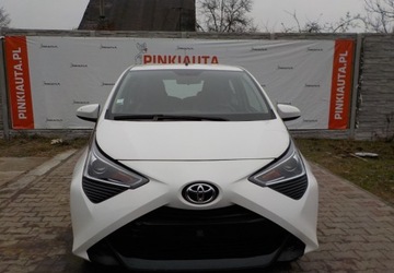 Toyota Aygo II Hatchback 3d Facelifting 1.0 VVT-i 72KM 2020 Toyota Aygo Okazja Benzyna 72KM, zdjęcie 1