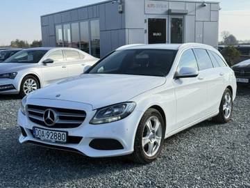 Mercedes Klasa C W205 Kombi 180 156KM 2014 Mercedes C 180 1.6 R4 16V Turbo 156KM 2014r
